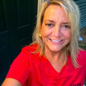 Meet your Posher, Dana